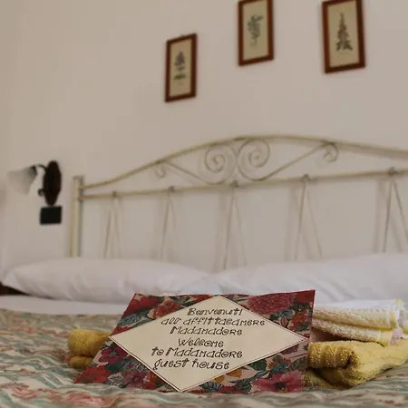Madamadore Guest house
