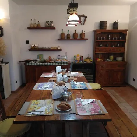 Madamadore Guest house