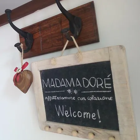Affittacamere Madamadorè Deiva Marina